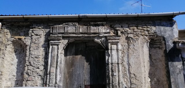 antica cappella verso la Serra